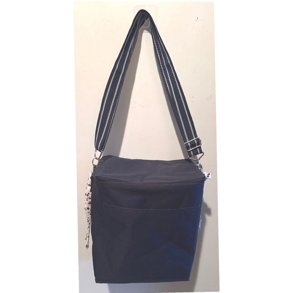 Thirty One Picnic Thermal Insulated Tote Spirit Navy 13 x 11 x 6"